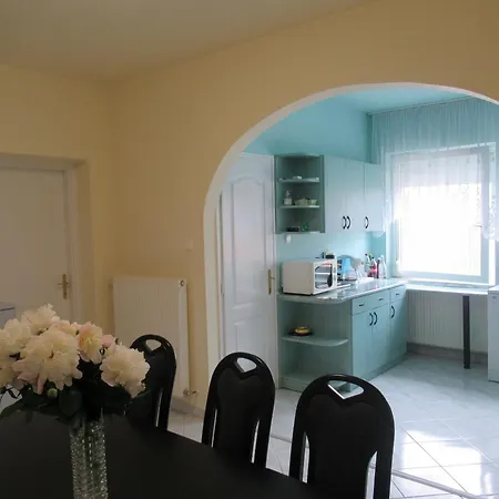 Apartament Szaloki Haz