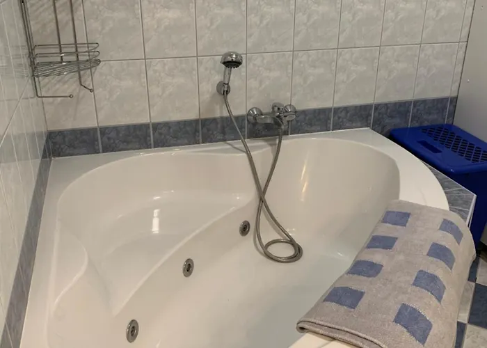 Szaloki Haz Lägenhet